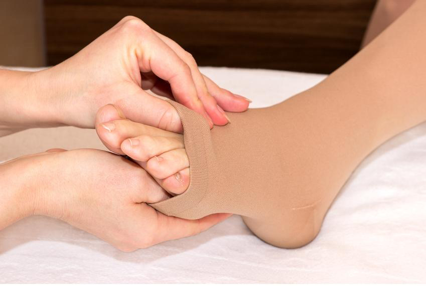 How Compression Socks Ease Nerve Pain